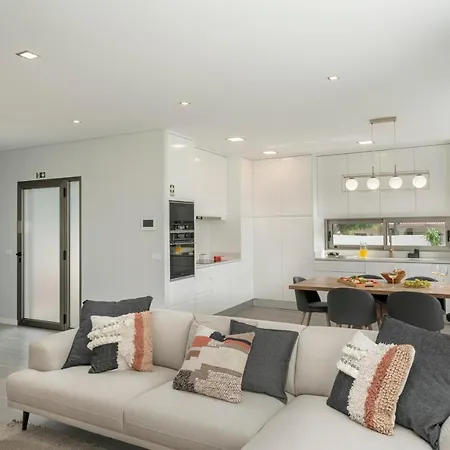 Villa Chu By An Island