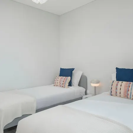 Chu By An Island * Ponta do Sol (Madeira)